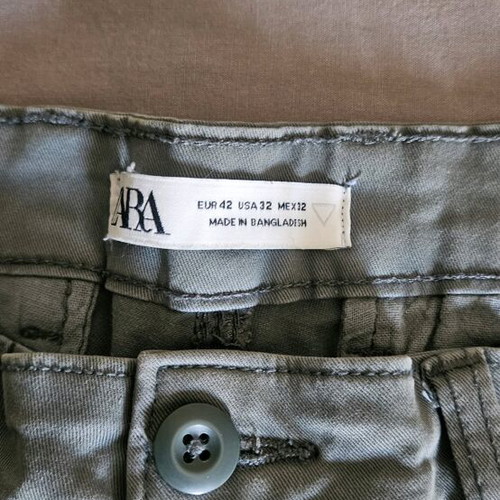 Set of 3 blouses and Zara cargo pants like new