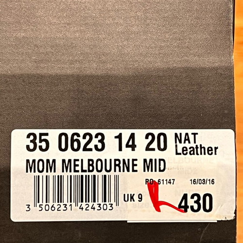 Momentum Melbourne Mid leather boots like new, beige pink