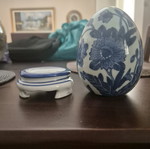 Porcelain egg decorative like new