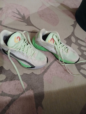 Jordan Luca 4 basketball shoes, size 40.5, green
