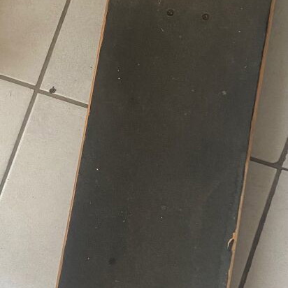 Skateboard like new, almost unused
