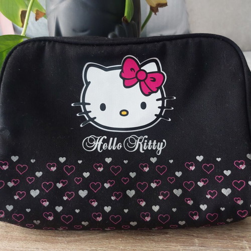 Hello Kitty Toiletry Bag like new, black by H&M