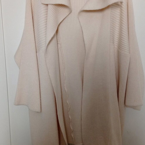 Women's thick cardigan like new, ivory, 3/4 sleeves