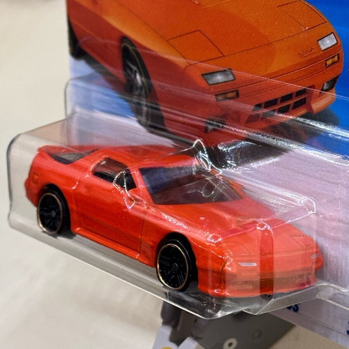 Hot Wheels ’89 Mazda Savanna RX-7 FC3S new collectible toy car