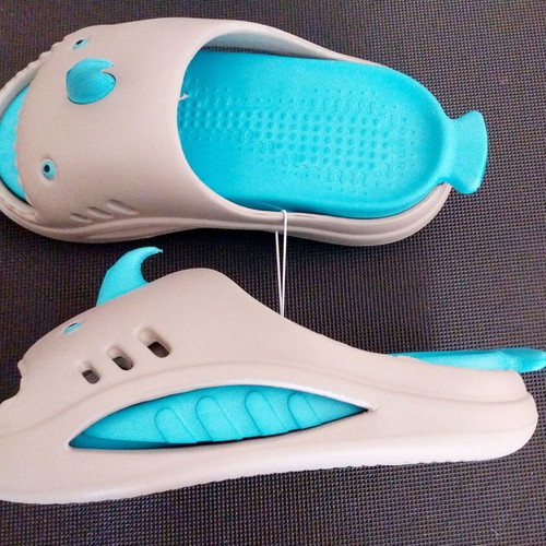 Shark slippers new, size 35, gray and turquoise