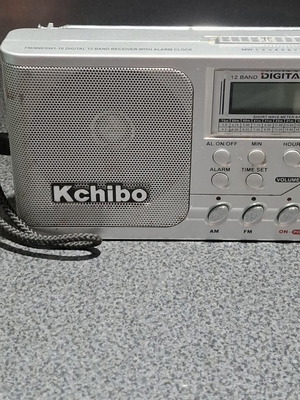 Kchibo KK-9913 Portable Radio like new, 12 bands FM AM SW