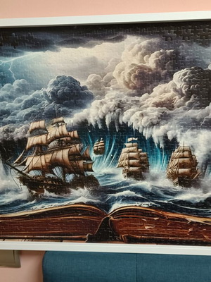 Puzzle 1000 pieces like new, 50x70 cm, white wooden frame, nautical theme