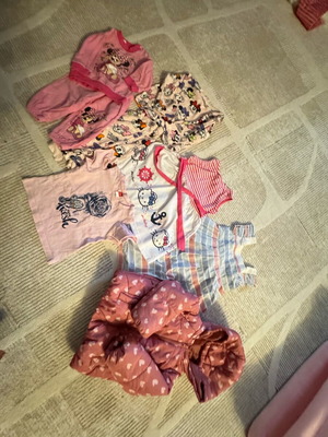 Girls' clothes used, ages 1 to 1.5 years