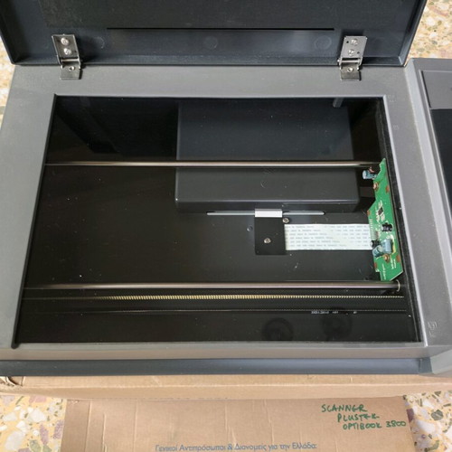Scanner Plustek Optibook 3800 σαν καινούργιο, χωρίς CD εγκατάστασης