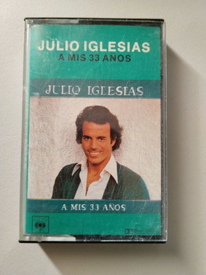 Julio Iglesias A Mis 33 Años cassette used