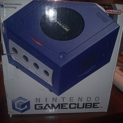 Nintendo GameCube console used with controller, power supply and Gale of Darkness German