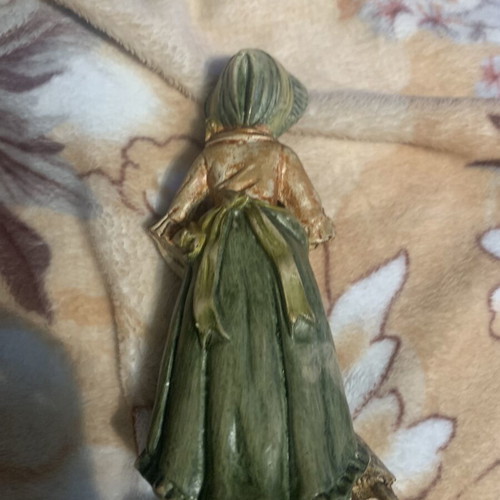 Vintage chalkware Goose Girl figurine, 70s, hand painted