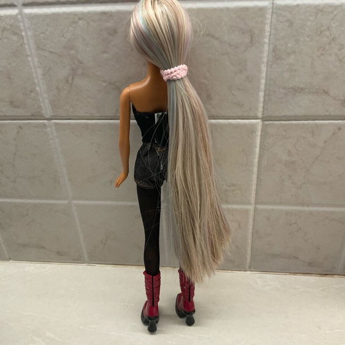 My Scene Mattel doll like new