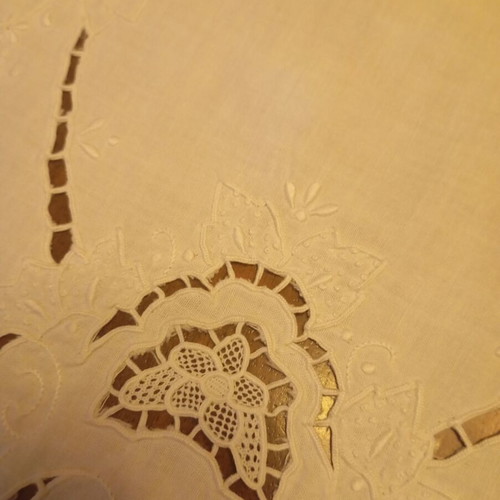 Vintage handmade cutwork table linen set of 6 pieces white used