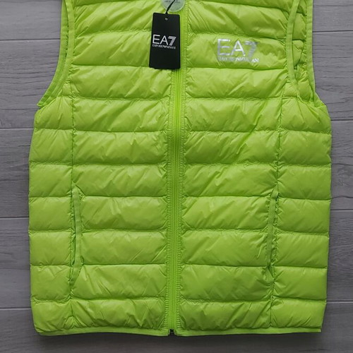 EA7 Emporio Armani sleeveless vest lime green size M new