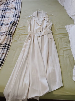 Dress asymmetrical beige made in Italy, new, size L