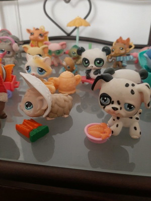 Pet Shop used collectible figures