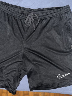 Nike Dri Fit men's shorts like new, black with white logo, XL