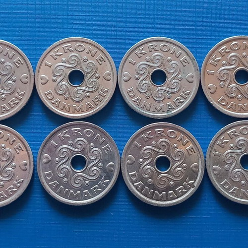 Denmark Lot of 8 1 Krone Coins 1992 to 2006 like new