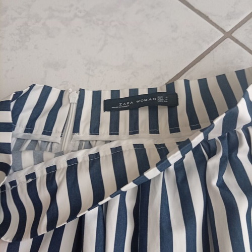 Zara skirt like new, white and blue, size S