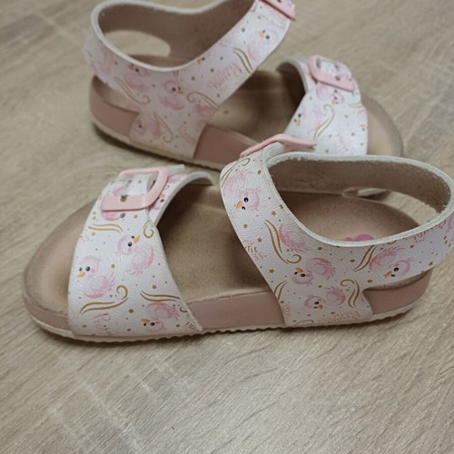 Garvalin kids sandals size 27, white and pink