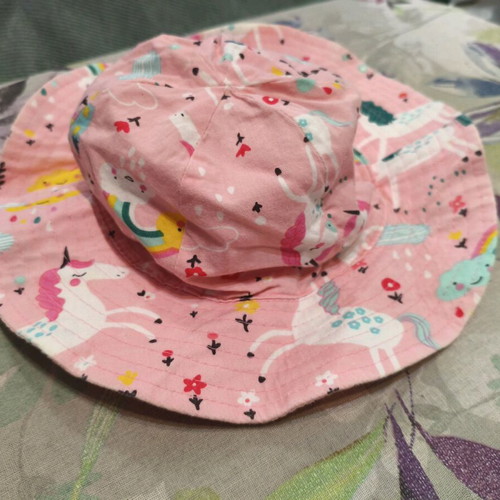 Children's pink hat size 50