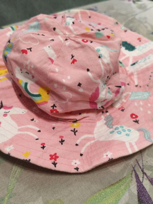 Children's pink hat size 50