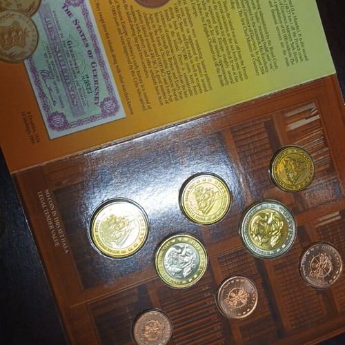 Probe Euro set Guernsey 2004 like new