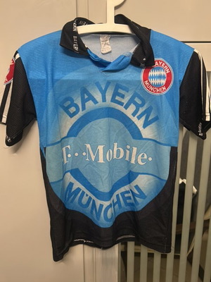 Bayern Kahn kids shirt used, official replica for 10 years old