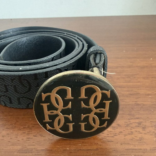 Guess belt for woman like new, black canvas with gold buckle, size L (105)