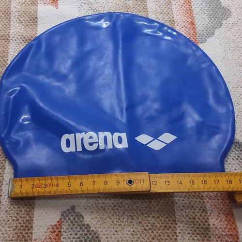 Arena swim cap used, very good condition