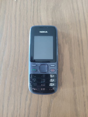 Nokia 2690 mobile phone used, unknown condition, no charger or battery