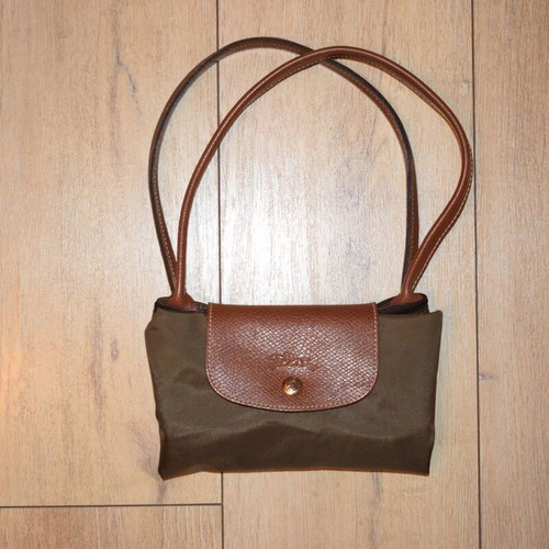 Longchamp hand bag used, green