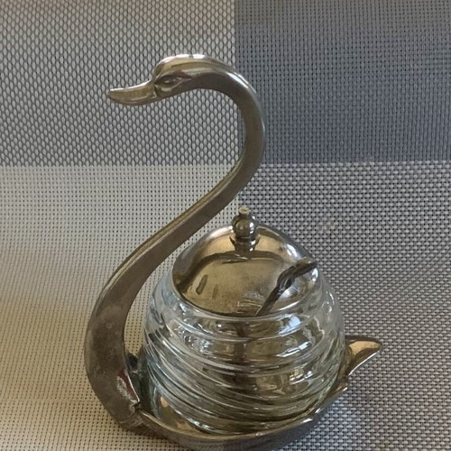 Vintage honey container duck-shaped metal E.P.Zinc like new
