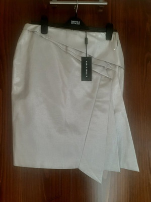 Karen Millen για τέλειες περιστάσεις