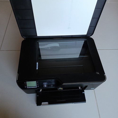HP Deskjet 3525 WiFi printer scanner photocopier like new