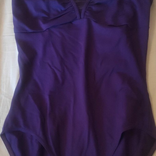 Mirella ballet leotard large, like new, purple