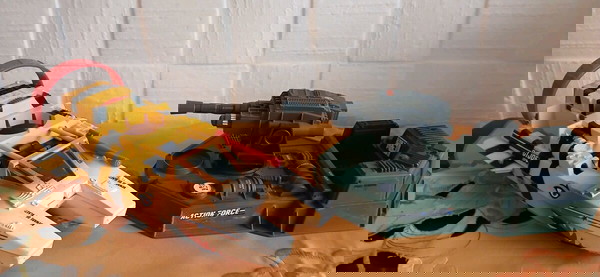 Gi joe tiger force boat & battle station