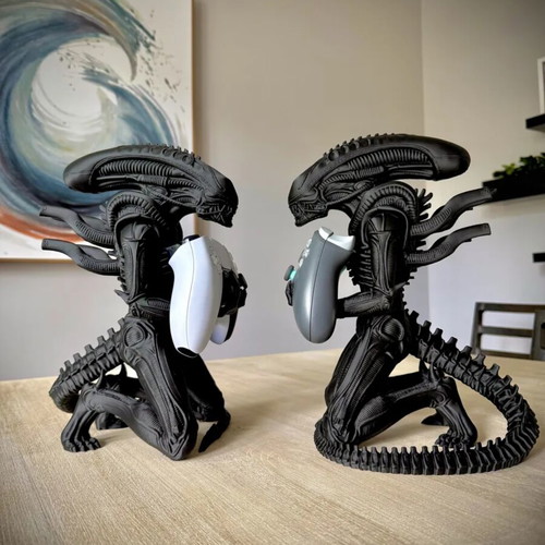 Alien Controller Stand new, printed design