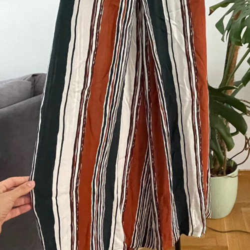 Anel striped zip culottes with elastic waist, like new, colorful