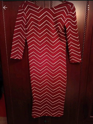 Midi dress Axel N38 straight cut like new, white and red