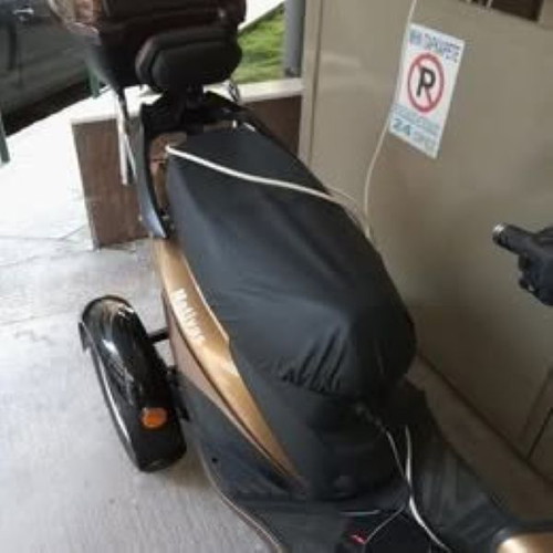 Electric scooter 82V for two with papers and insurance