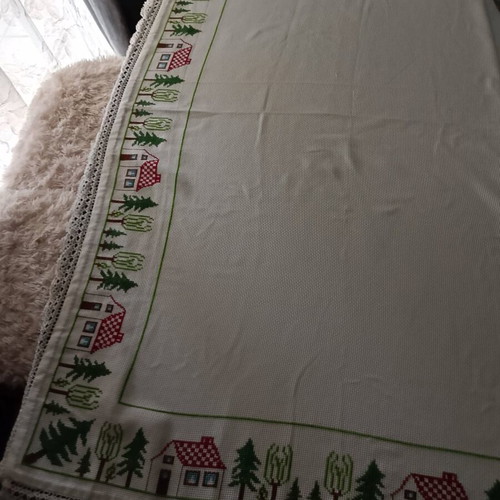 Handmade embroidered tablecloth cross-stitch, new
