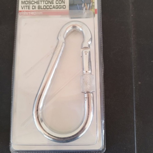 Hook carabiner new for multiple uses