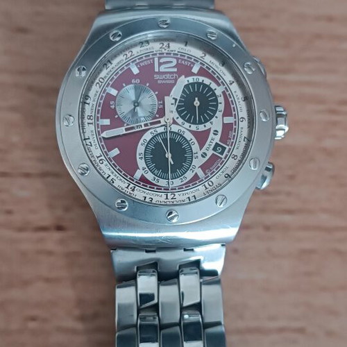 Swatch Irony The Chrono Combination Red YOS427G watch like new