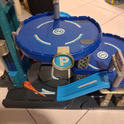 Early Learning Centre (ELC) children's toy car garage