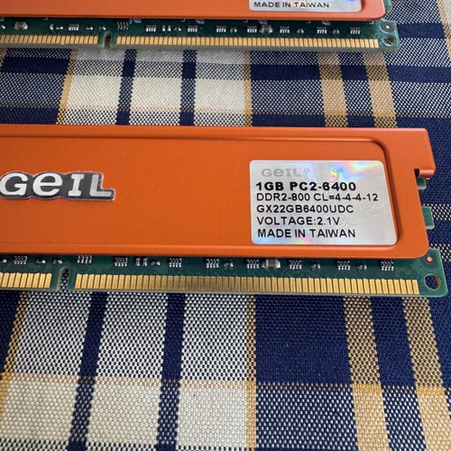 GeIL DDR2-800 PC2-6400 RAM 2x1GB used, total 2GB