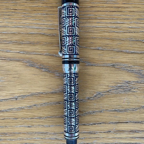 Campo Marzio carved embossed pen in silver and black, like new