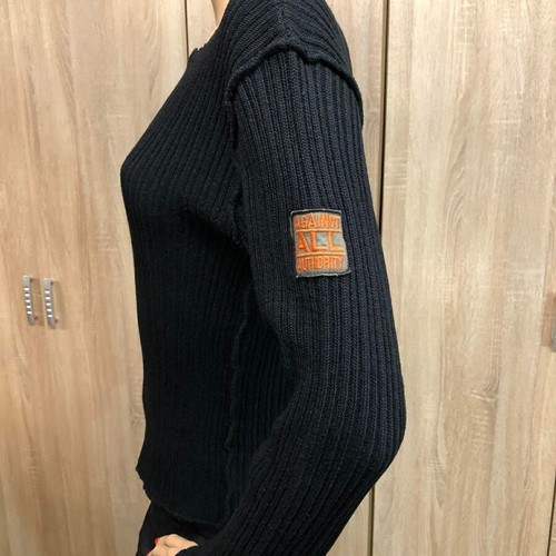 Free Wave knitted blouse size M like new, black