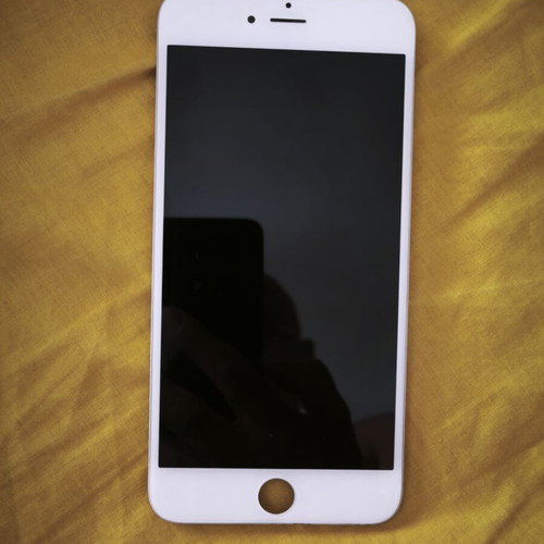 Screen for iPhone 8 Plus like new